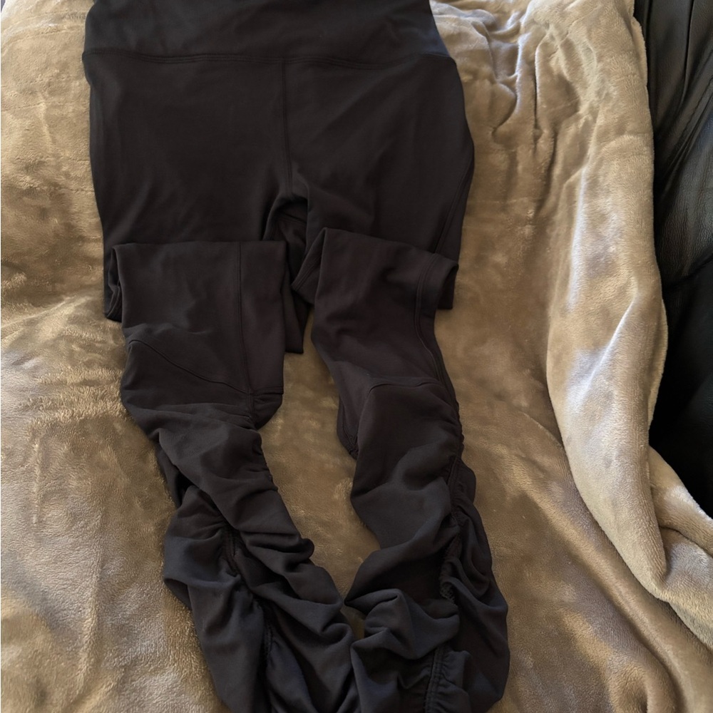 Lululemon Black Ruched Leggings